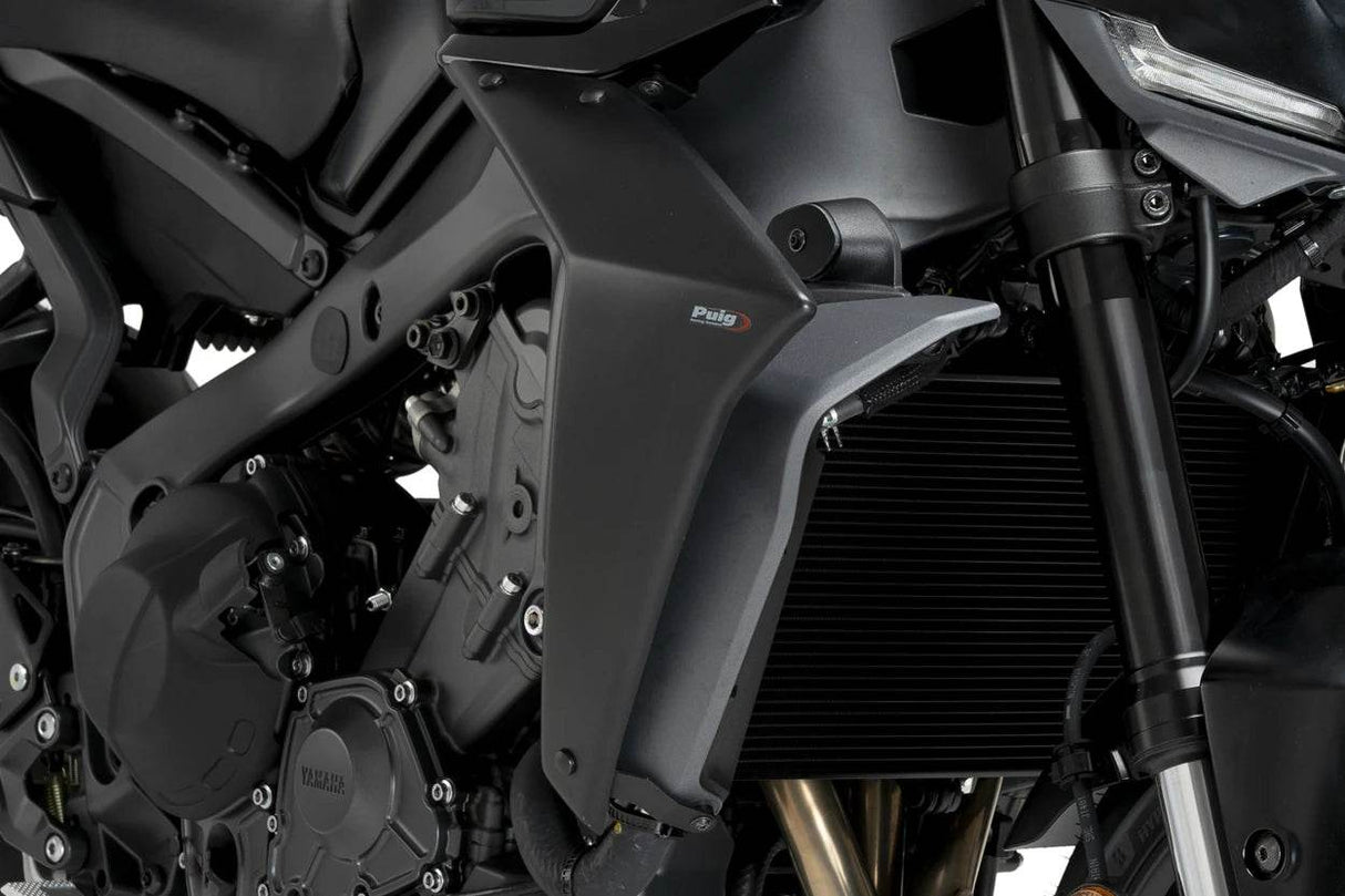 Puig Downforce Naked Side Spoilers Yamaha MT-09 (SP) 2024-25 - Motorcycle Performance Store