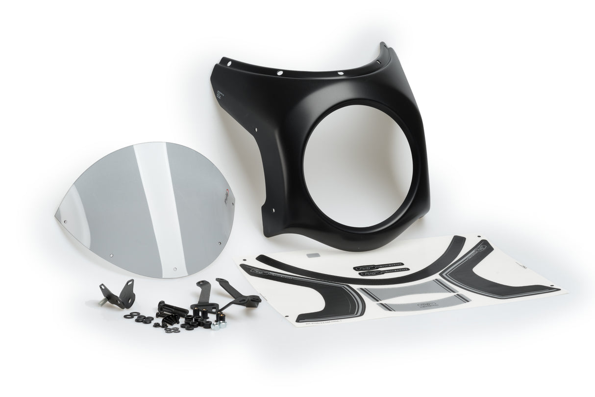 Puig retro semi fairing with coloured screen fitted to Triumph Street Twin 900 headlamp_2