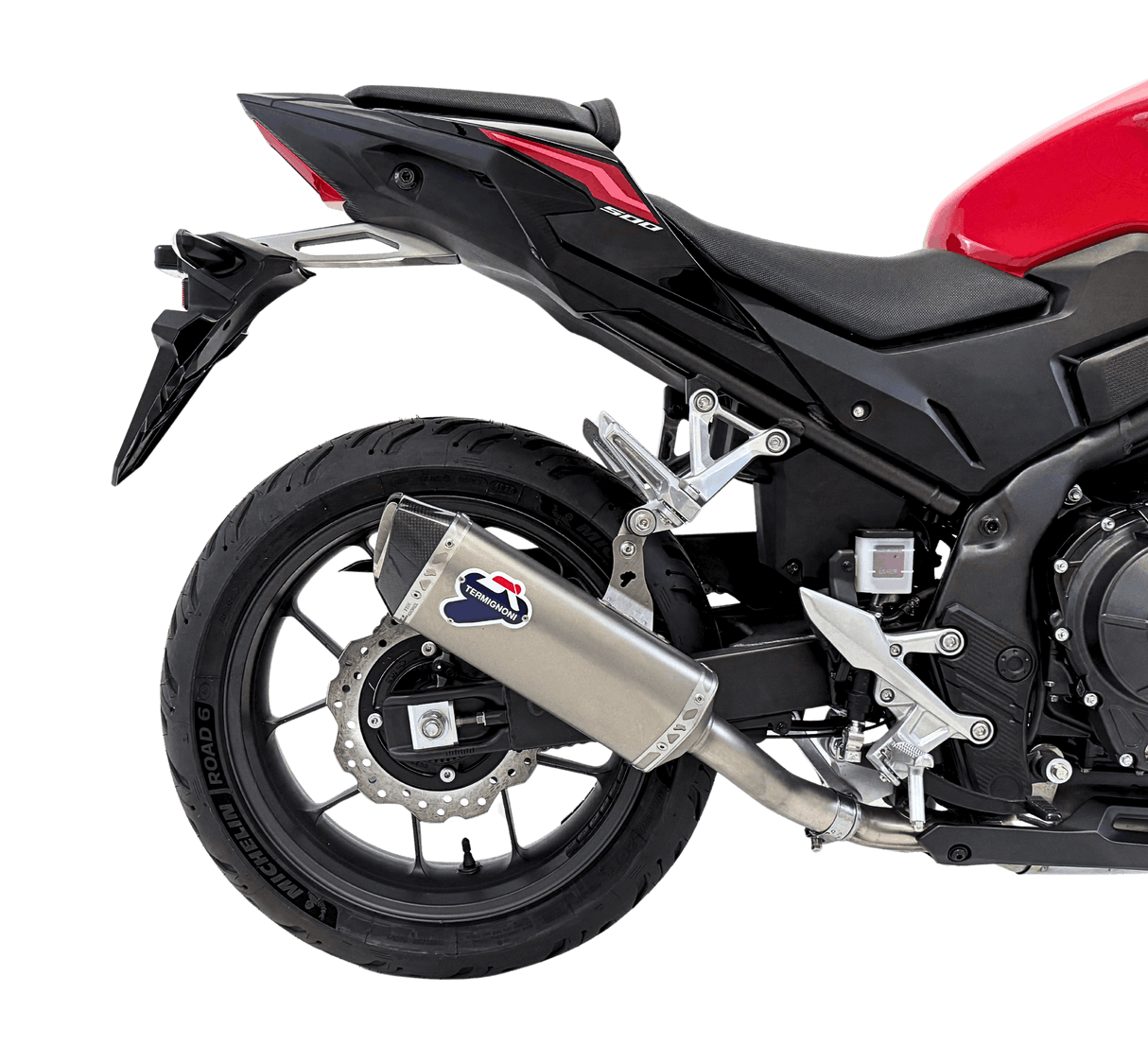 Termignoni titanium force silencer fitted to Honda CB500 Hornet 2025–2026 carbon end cap exhaust_3