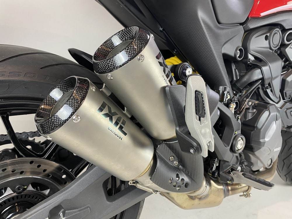 IXIL Dual Race Xtrem Silencers Ducati Monster 937 2021-2024 image 2