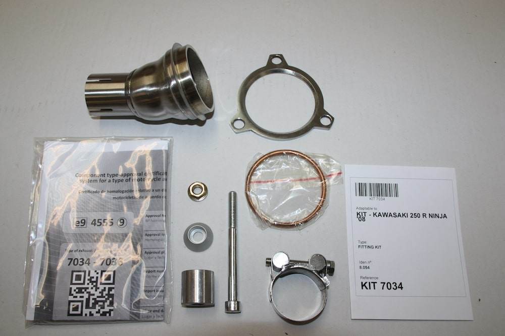 IXIL L3X Black Hyperlow Silencer Kawasaki Ninja 250R 2008-12 image 3