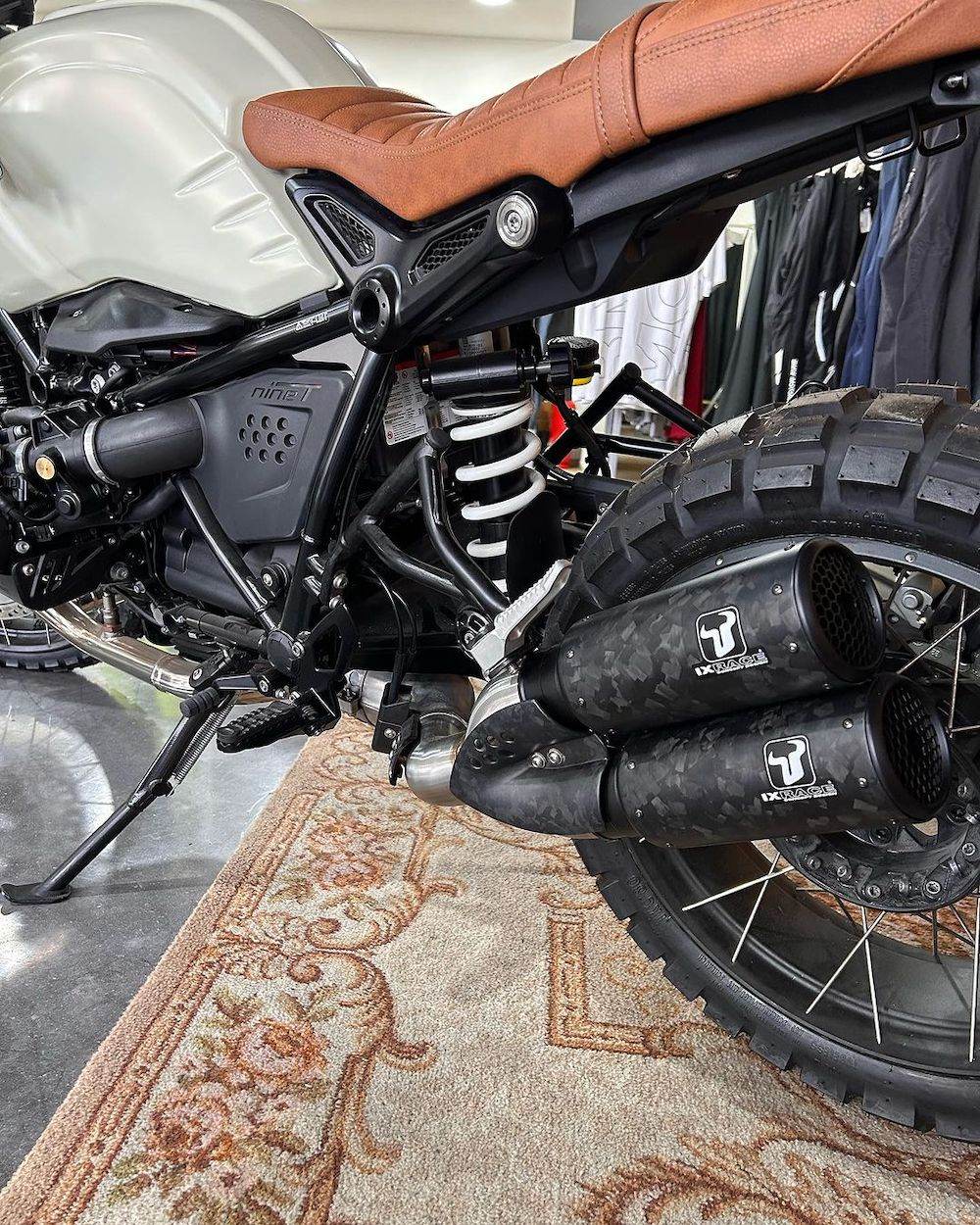 Ixrace DCX2 Dual Silencers BMW R Nine T 2023-24 - Motorcycle Performance Store