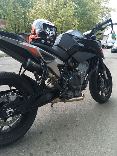 IXIL IXRACE M2 Black Silencer - KTM Duke 790 2017-18 - Motorcycle Performance Store