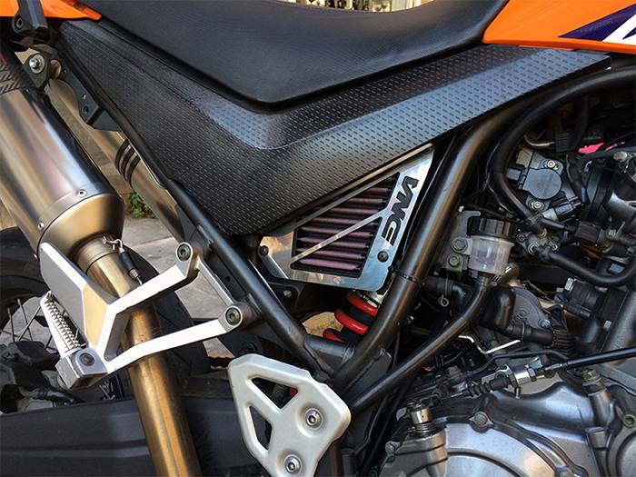 DNA AIR BOX CHROME COVER STAGE 2 FILTER - YAMAHA XT 660 X/R 2004-15 - Motorcycle Performance Store