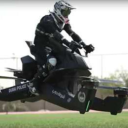 Watch: Police in Dubai begin hoverbike Training