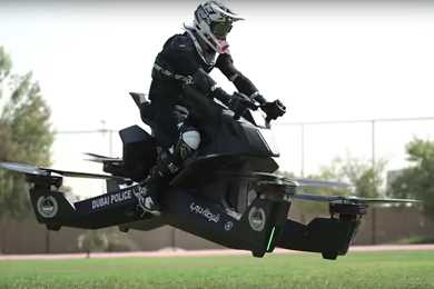 Watch: Police in Dubai begin hoverbike Training