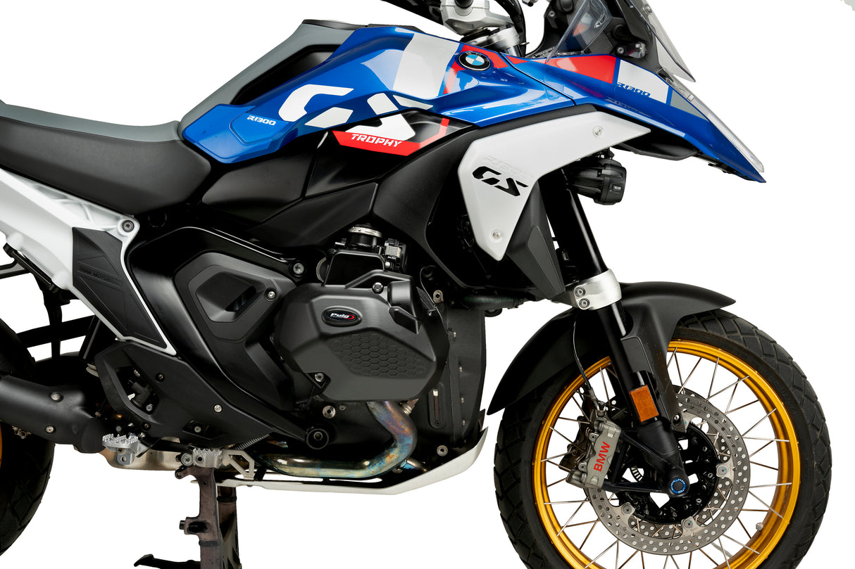 Pair of Puig Engine Protective Covers installed on a BMW R1300GS_3
