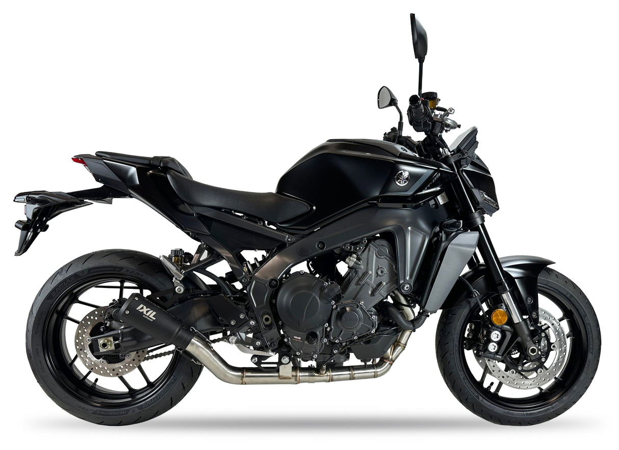 IXIL Race Xtrem Black full exhaust system fitted to Yamaha MT-09 with black conical silencer