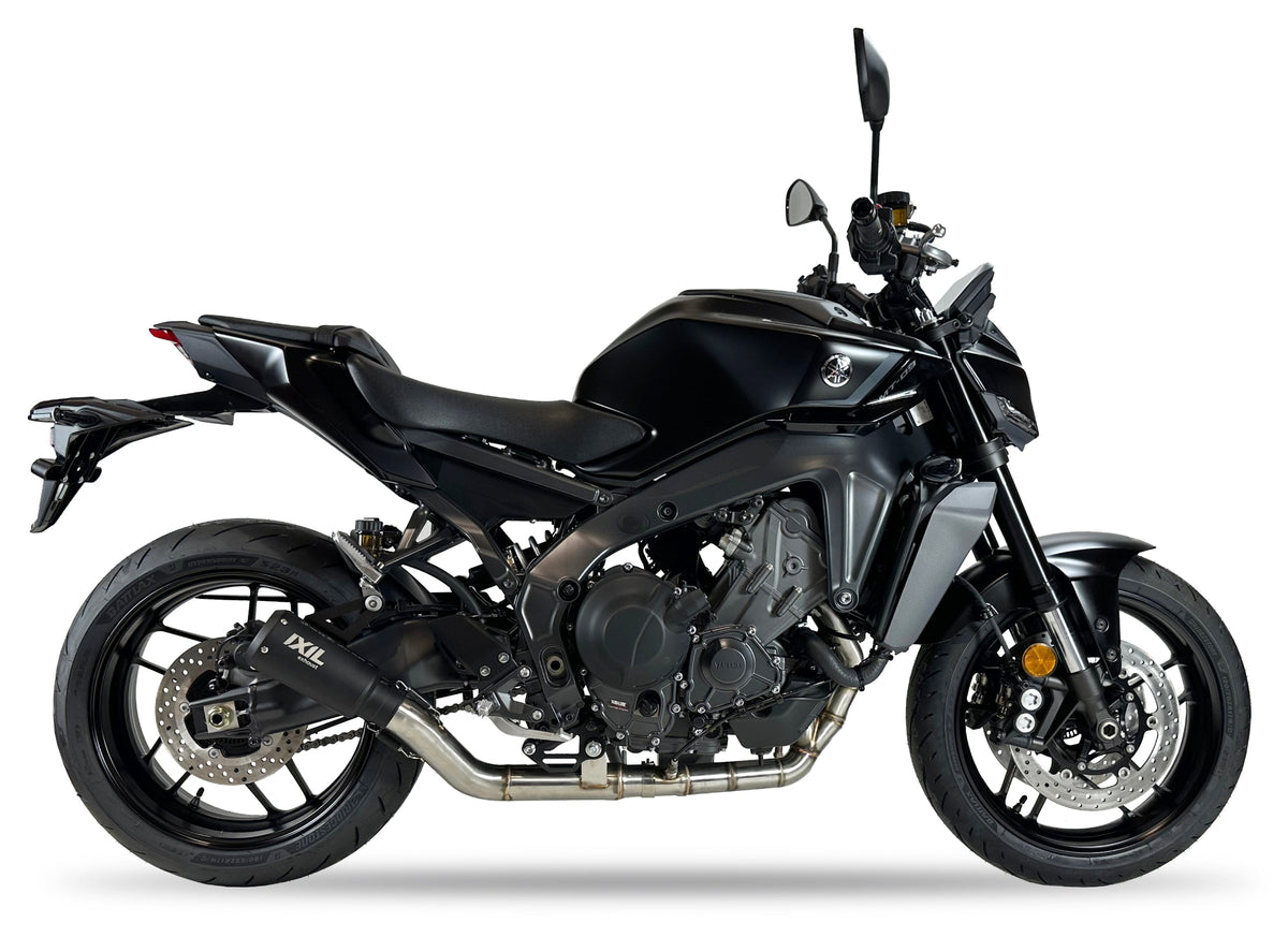 IXIL Race Xtrem Black full exhaust system fitted to Yamaha MT-09 with black conical silencer