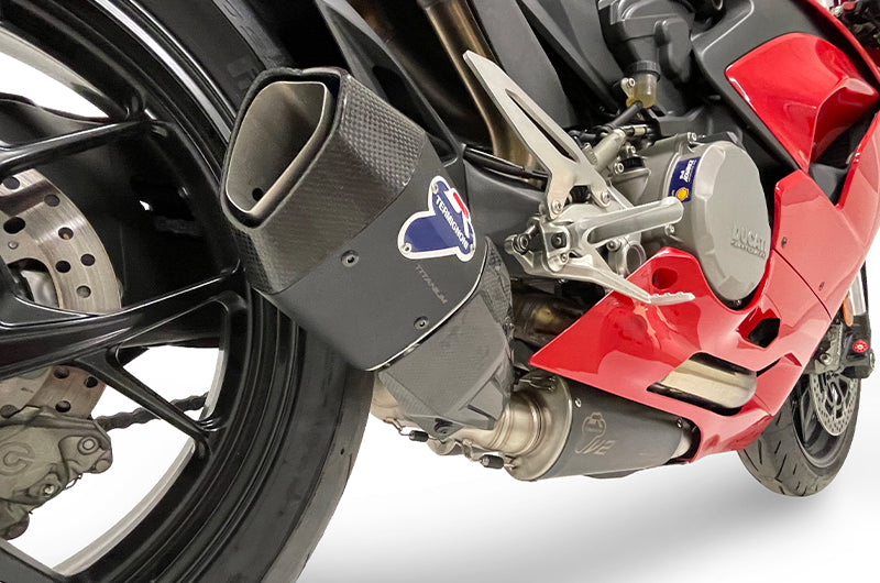 Termignoni D221 Race System for the Ducati Panigale V2_1