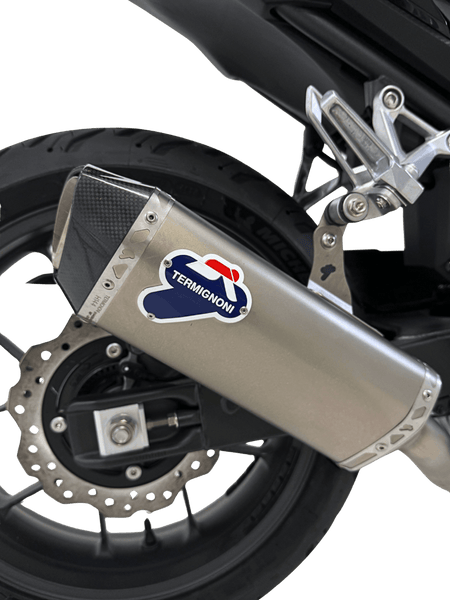 Termignoni titanium force silencer fitted to Honda CB500 Hornet 2025–2026 carbon end cap exhaust
