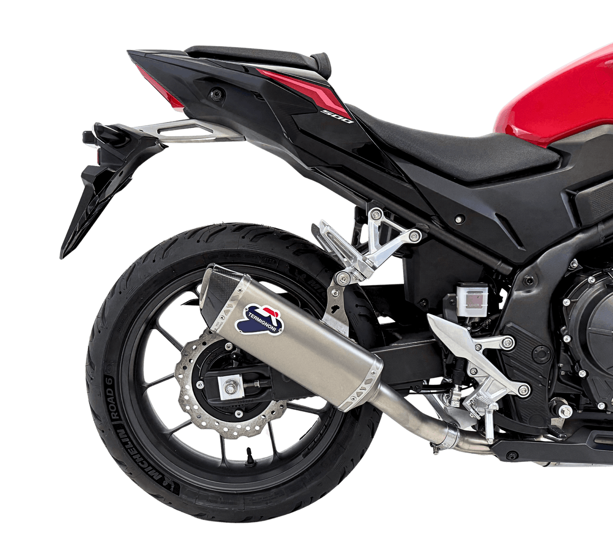 Termignoni titanium force silencer fitted to Honda CB500 Hornet 2025–2026 carbon end cap exhaust_3