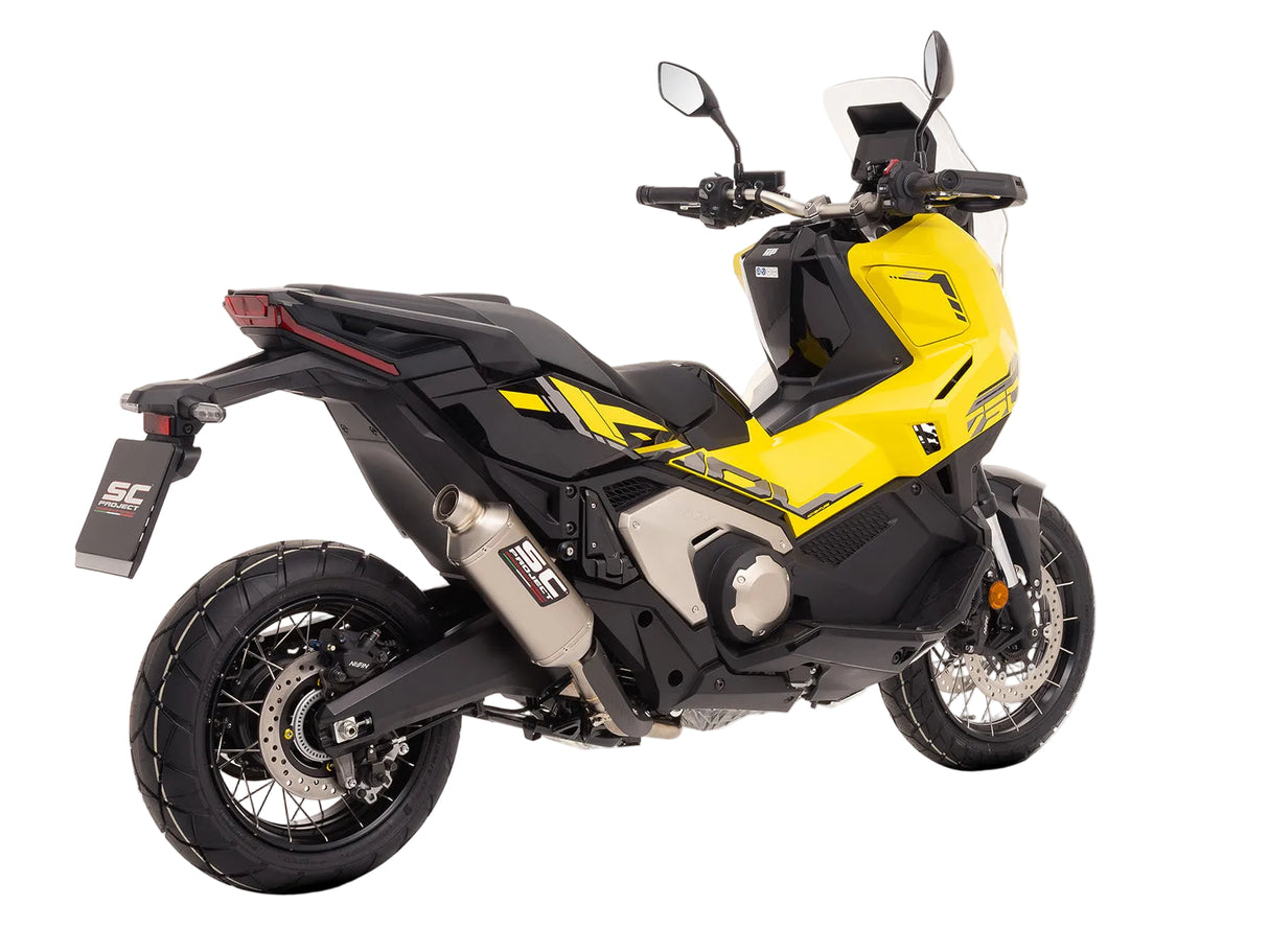 SC-Project Rally Raid short titanium silencer fitted to Honda X-ADV 750 2025-2026 with carbon heat shield_2