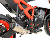 Termignoni GP2R-RHT titanium silencer fitted to KTM Duke 990 2024–2026 with mesh detail and removable db killer