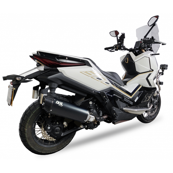 Ixil Hexoval Xtrem Black silencer fitted to Zontes 368 Adventure with black hexoval body_1