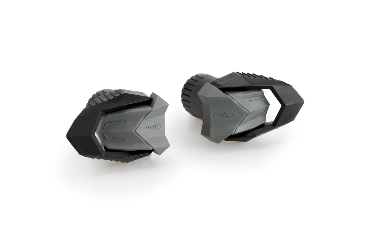 Puig R19 frame sliders fitted to BMW F800R 2015–2019 nylon crash protectors with grey rubber ends